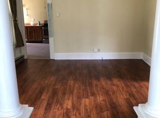 6 Montgomery St #1, Hamilton, NY 13346