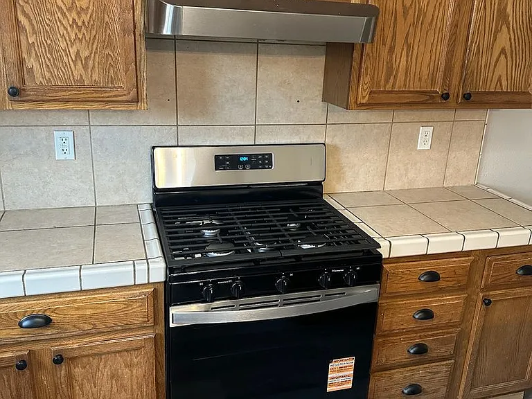 4106 W Prospect Ave — Photo 8