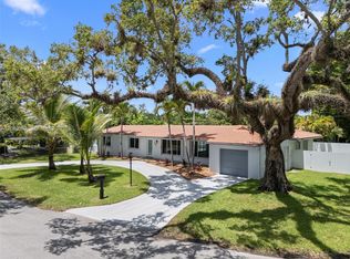 6250 SW 62nd Pl, South Miami, FL 33143