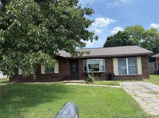2336 Tupelo Drive, Clarksville, IN 47129