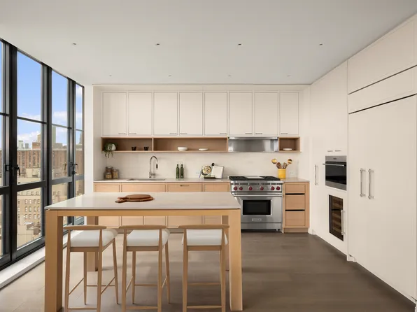 250 West 96th Street image 4 of 27