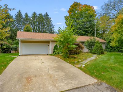 4625 Green Acres Dr, Kalamazoo, MI, 49009