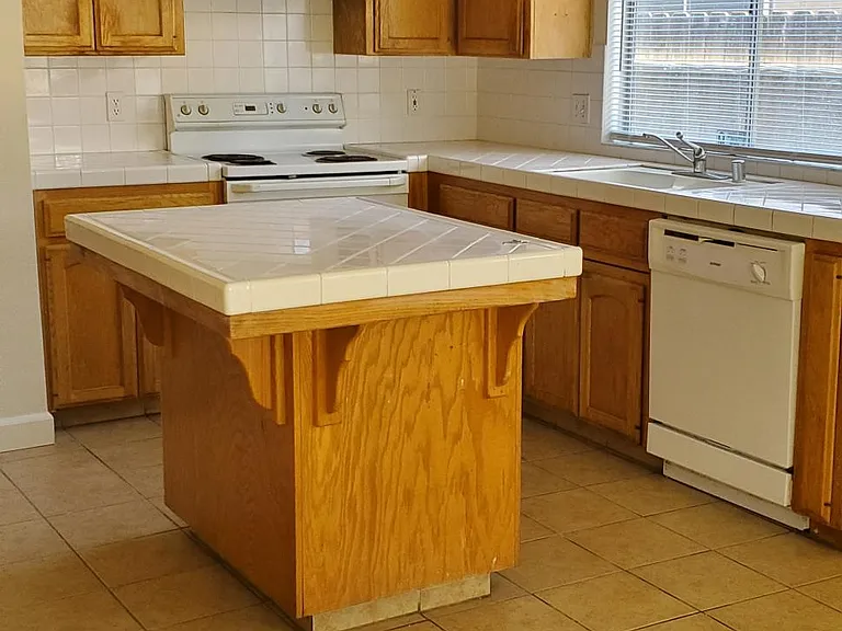 4302 W Cambridge Ave — Photo 15