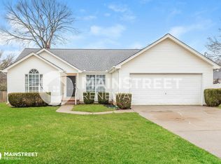 109 Hidden Forest Ln, La Vergne, TN 37086