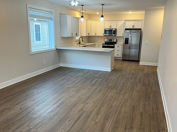 2nd image of 293 Liam Ln