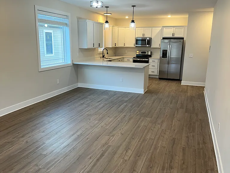 293 Liam Ln #293 — Photo 2