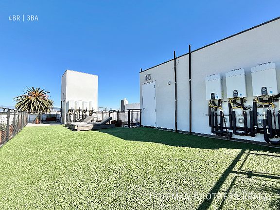 3rd image of 3755 S Canfield Ave #302A