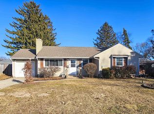 1111 Luther Ave, Rockford, IL 61107