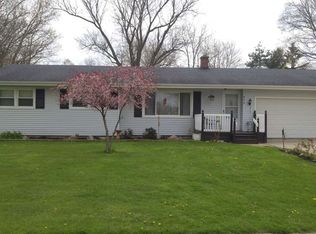 453 E Grove St, Parma, MI 49269