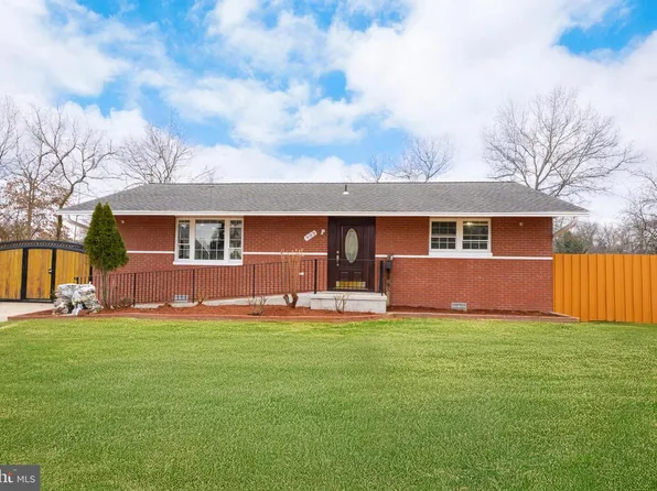 903 Wingfield Rd, Woodbridge, VA 22191