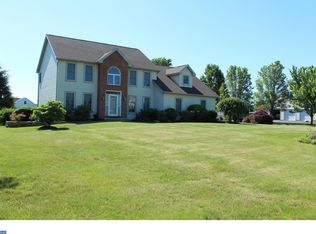 220 Jordan Dr, Gilbertsville, PA 19525