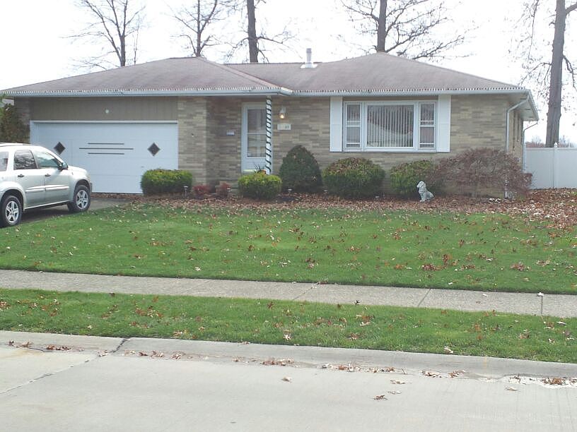 1st image of 34200 Glen Dr