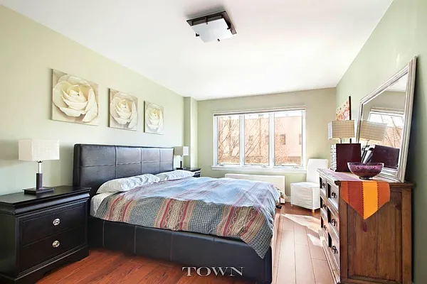 Rented by Town Residential | media 4