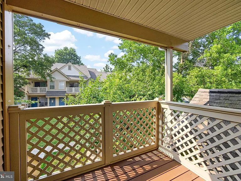 1014 Foxmeadow Dr #1014 — Photo 33