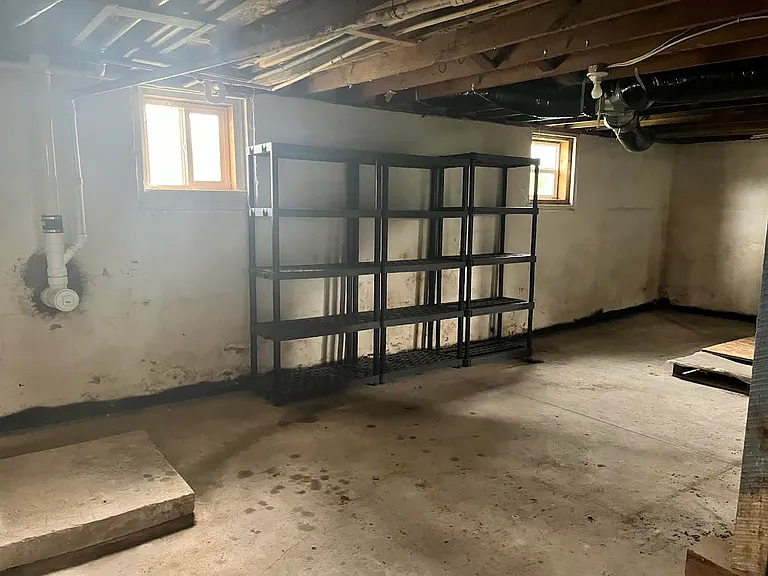 305 W Harrison St — Photo 11