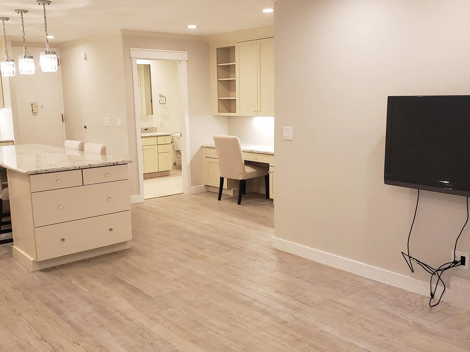 1 bed, 720 sqft, $1,395 — Photo 3