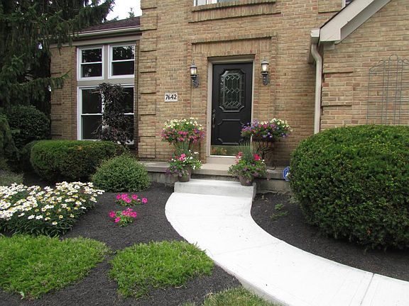 3rd image of 7642 Tenbury Dr