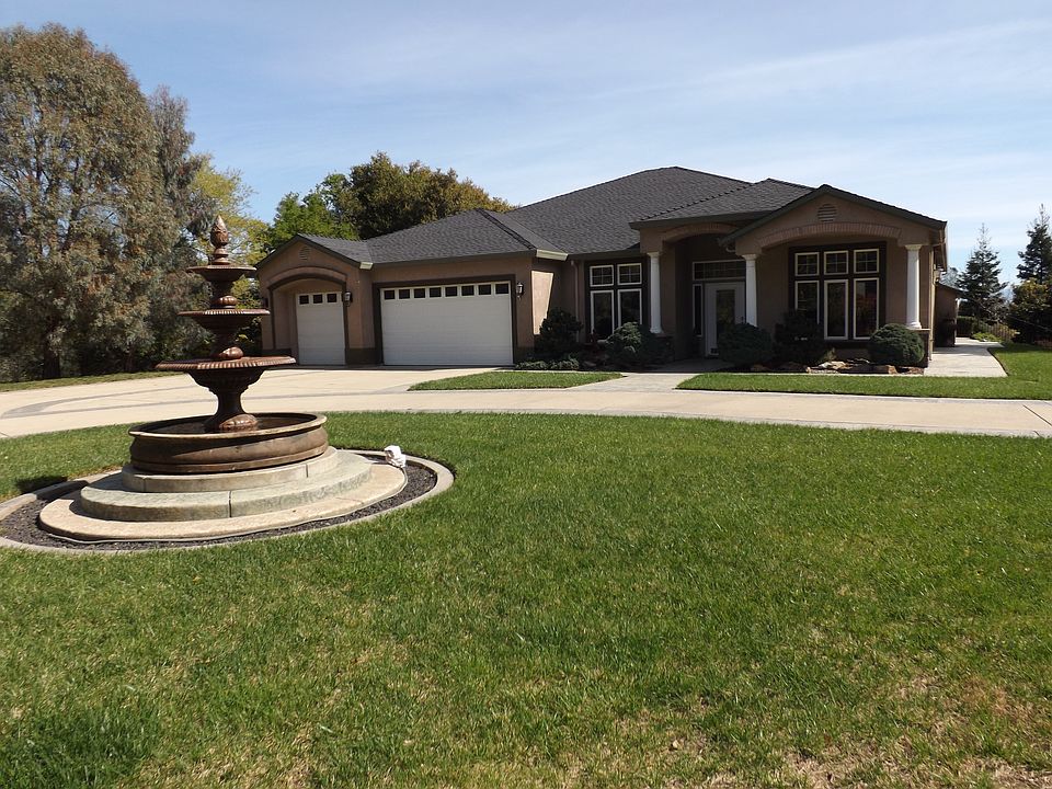 1st image of 15527 Mountain Shadows Dr