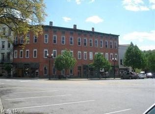 18 E Main St APT 3, McConnelsville, OH 43756