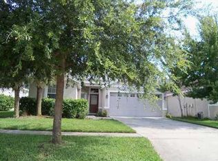 6105 Gannetdale Dr, Lithia, FL 33547