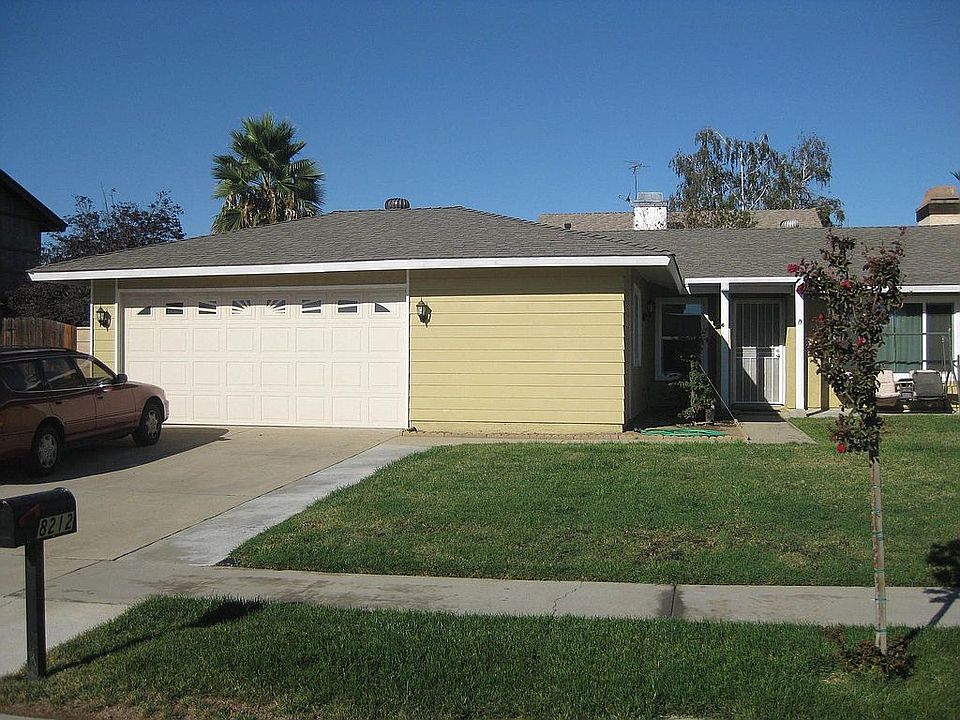 2nd image of 8212 Kinlock Ave