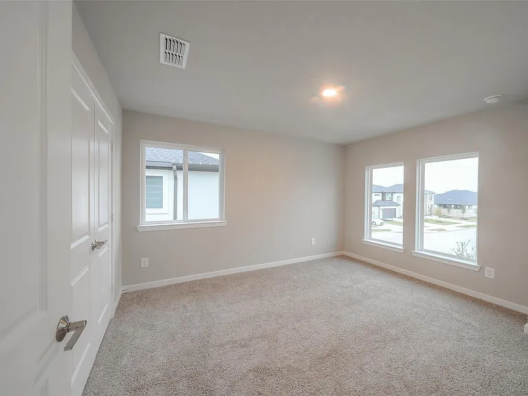 21859 Fitzroy Manor Ln — Photo 16