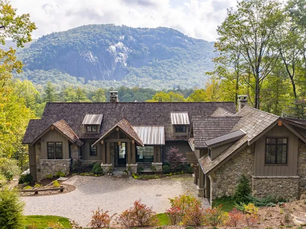 323 W. Falls Drive, Sapphire, NC 28774