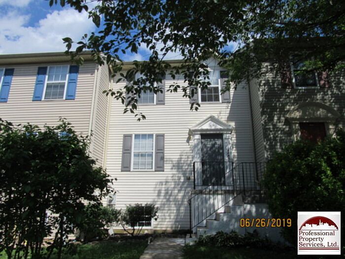1st image of 11220 Robins Glenn Dr