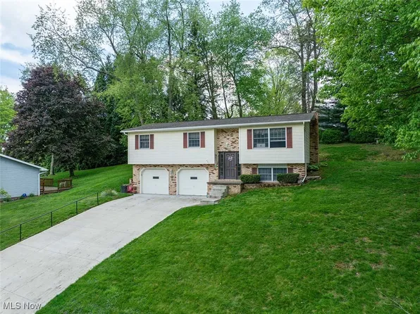 554 Lockport Ave SW, New Philadelphia, OH 44663
