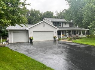 2137 Saint James Ave, Belvidere, IL 61008