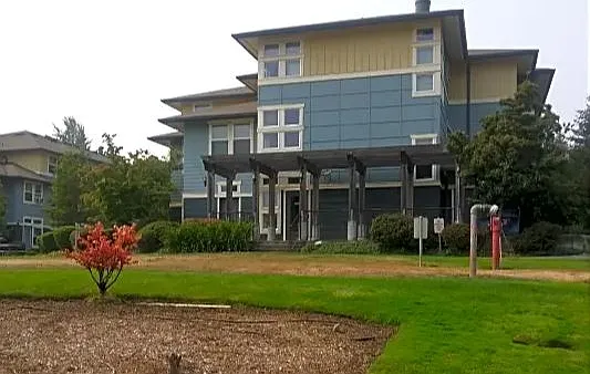 Angle Lake Court