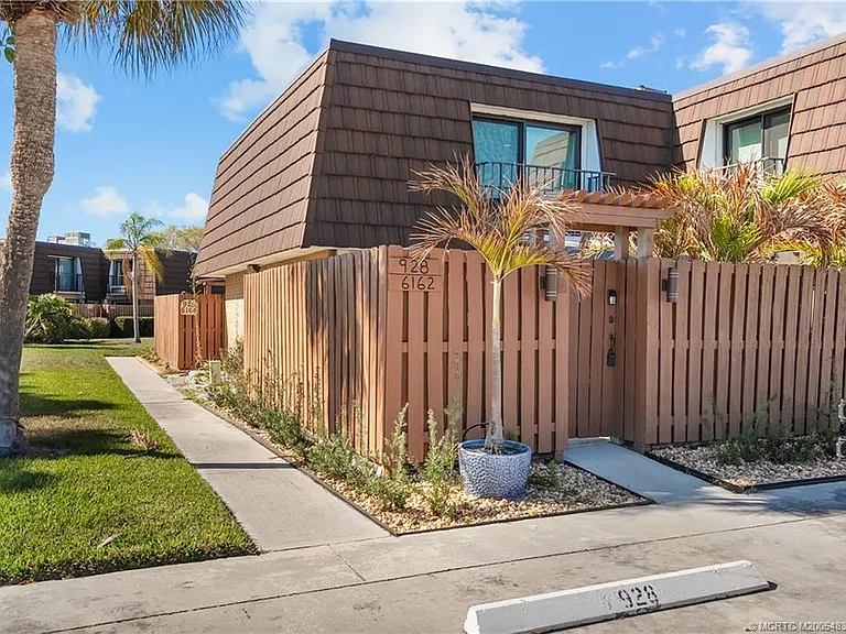 SE Riverboat Dr — Photo 25