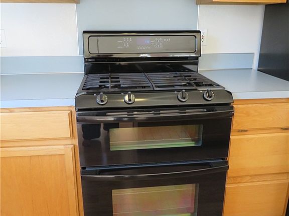 4th image of 1321 Scarlet Oaks Drive SE