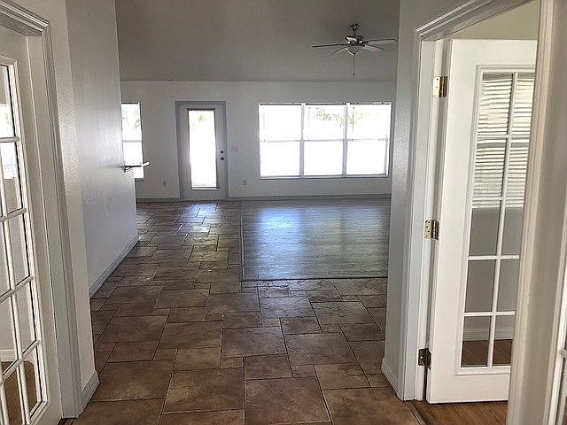 2nd image of 541 NW Salina Ter