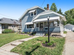 2136 Melita Ave NE, Grand Rapids, MI 49505