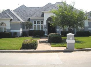 102 Skyline Dr, Trophy Club, TX 76262