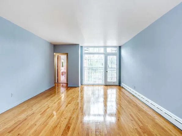 255 Merton Rd, Highland Park, MI