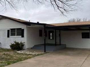 4304 S Bonham St, Amarillo, TX 79110