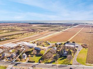 1967 Main Rd, Laurel, NY 11948