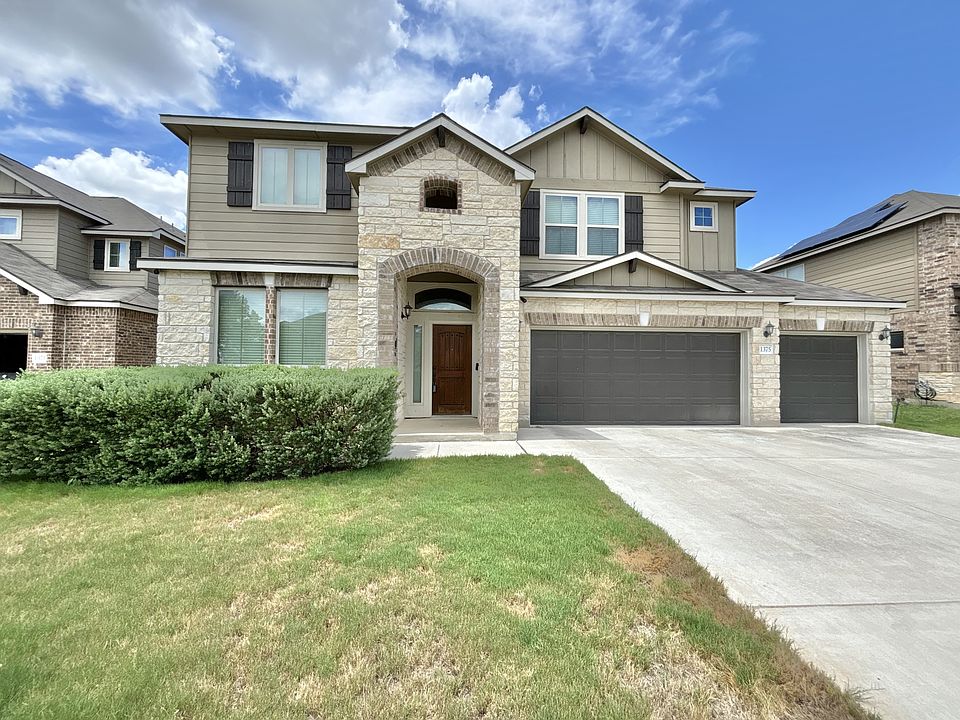 1st image of 1375 Garden Laurel