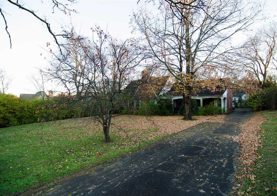 1st image of 2011 Overhill Dr