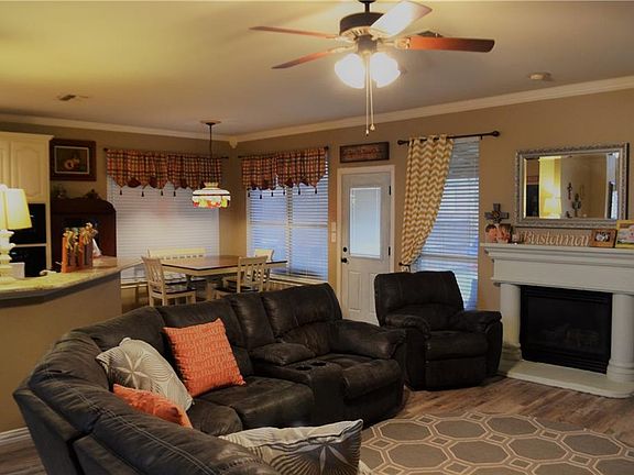 3rd image of 2637 Calloway Creek Dr