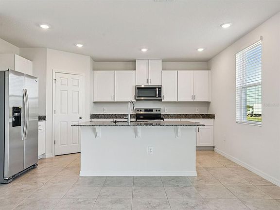 2nd image of 799 Sunshower Dr