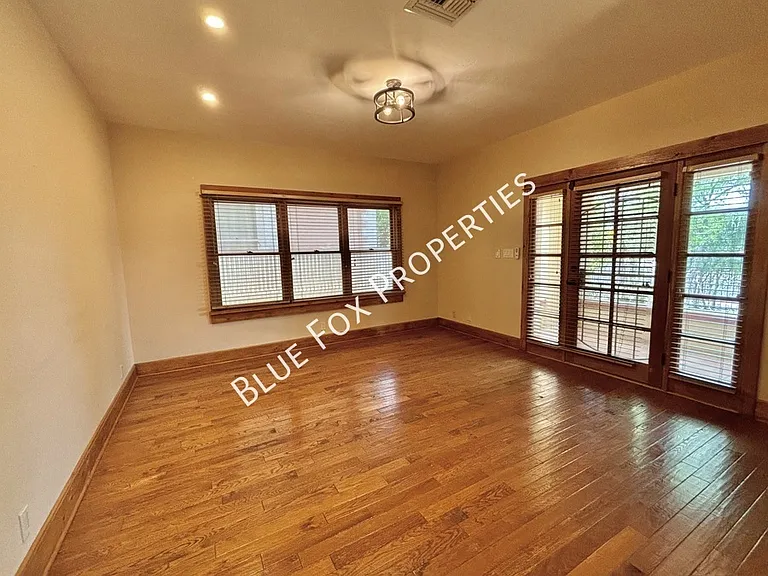605 S 4th Ave — Photo 6