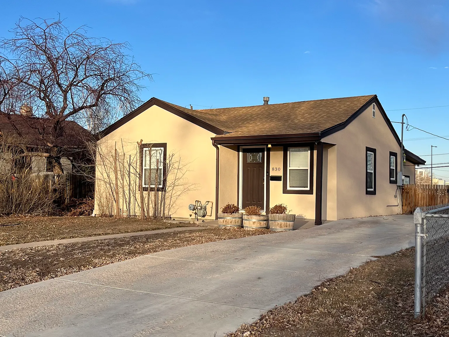 3 bed, 985 sqft, $2,350 — Photo 3