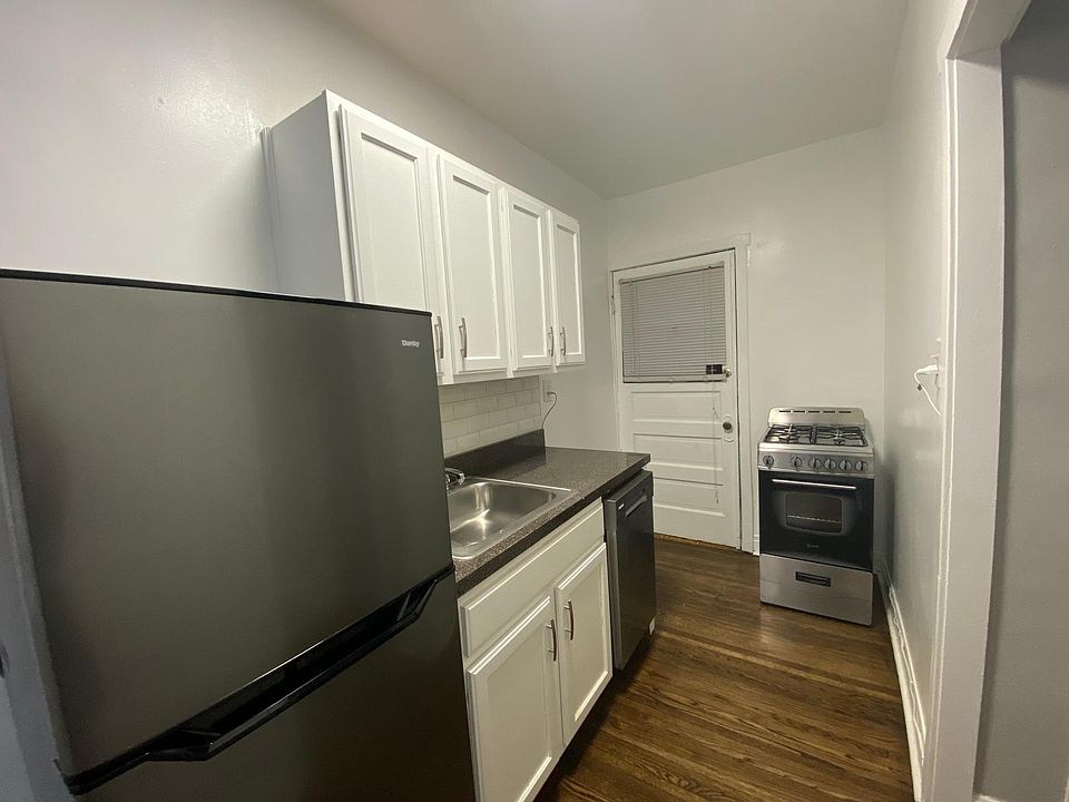 815823 West Bradley Apartment Rentals Chicago, IL Zillow