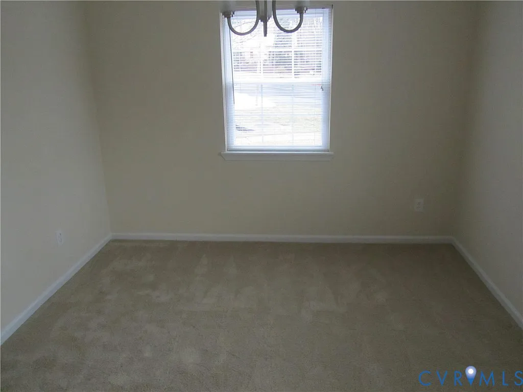 3 bed, 1.5 bath, 1280 sqft, $2,275 — Photo 4
