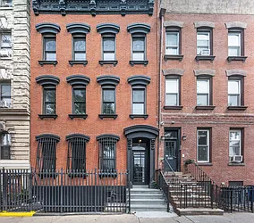 169 Montrose Avenue in Williamsburg