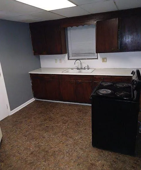 45 W Stiegel St — Photo 10