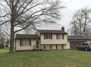 1190 Julia Dr SW, Warren, OH